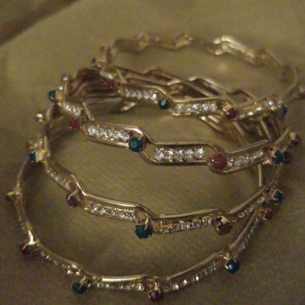 Bracelet